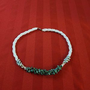 VINTAGE COSTUME JEWELRY NECKLACE!!!